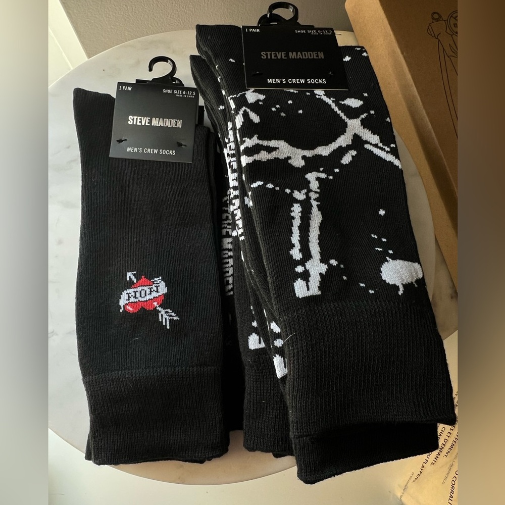 10 Pairs - Steve Madden Black and White Graphic Men's Crew Socks